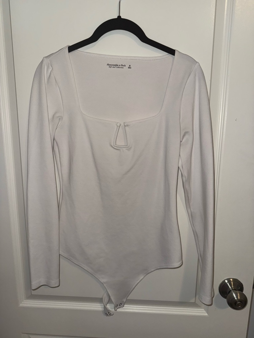 Abercrombie & Fitch White Long-Sleeve Square Neck Bodysuit